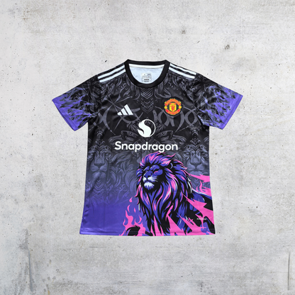Manchester United 'Roar' Limited Kit