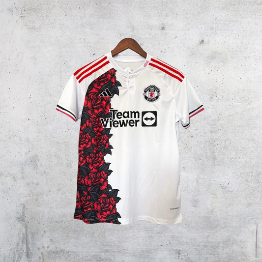 Manchester United 'Trafford Rose' Limited Kit